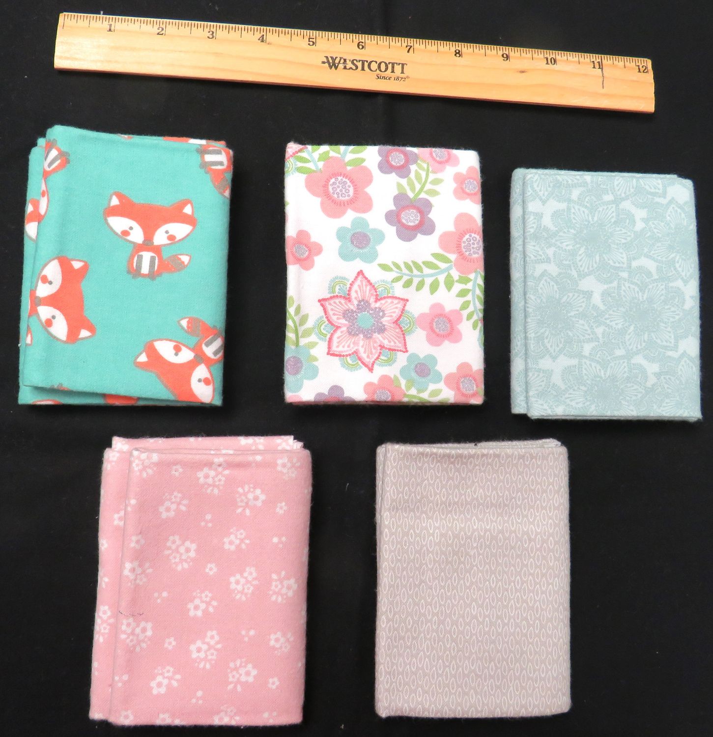 ​FIVE DOLLAR FIND!!!  Flannel Fat Quarter Bundle #1