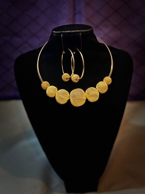 Gold basketball wife necklace set