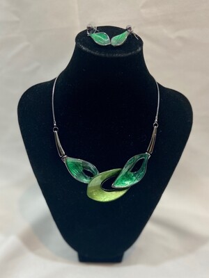 Green Enamel & Stone Necklace Set