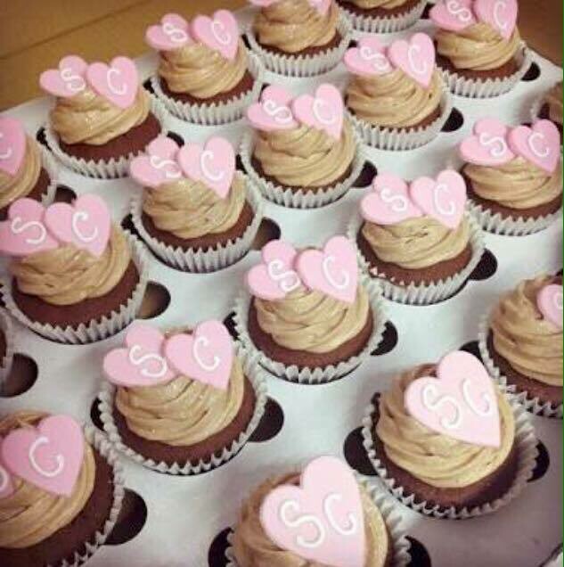 happy cupcakes