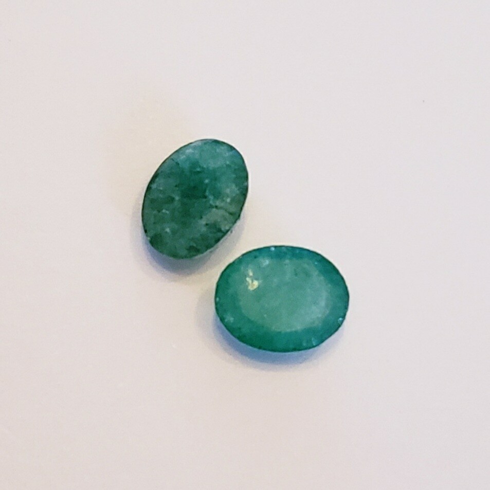 Genuine Emerald Green Oval 3.2 Carat