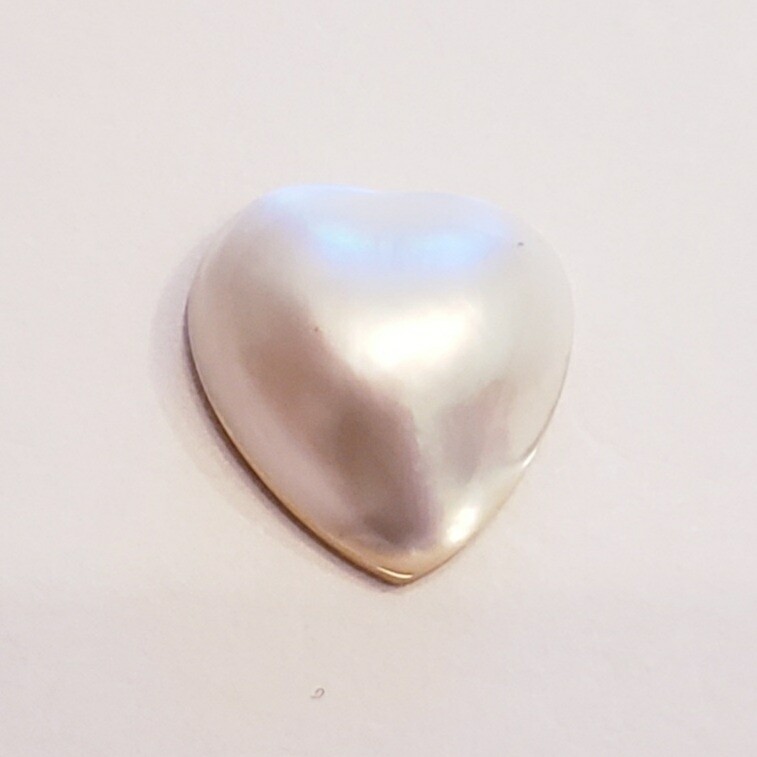 Genuine Pearl White Heart 8.1 Carat