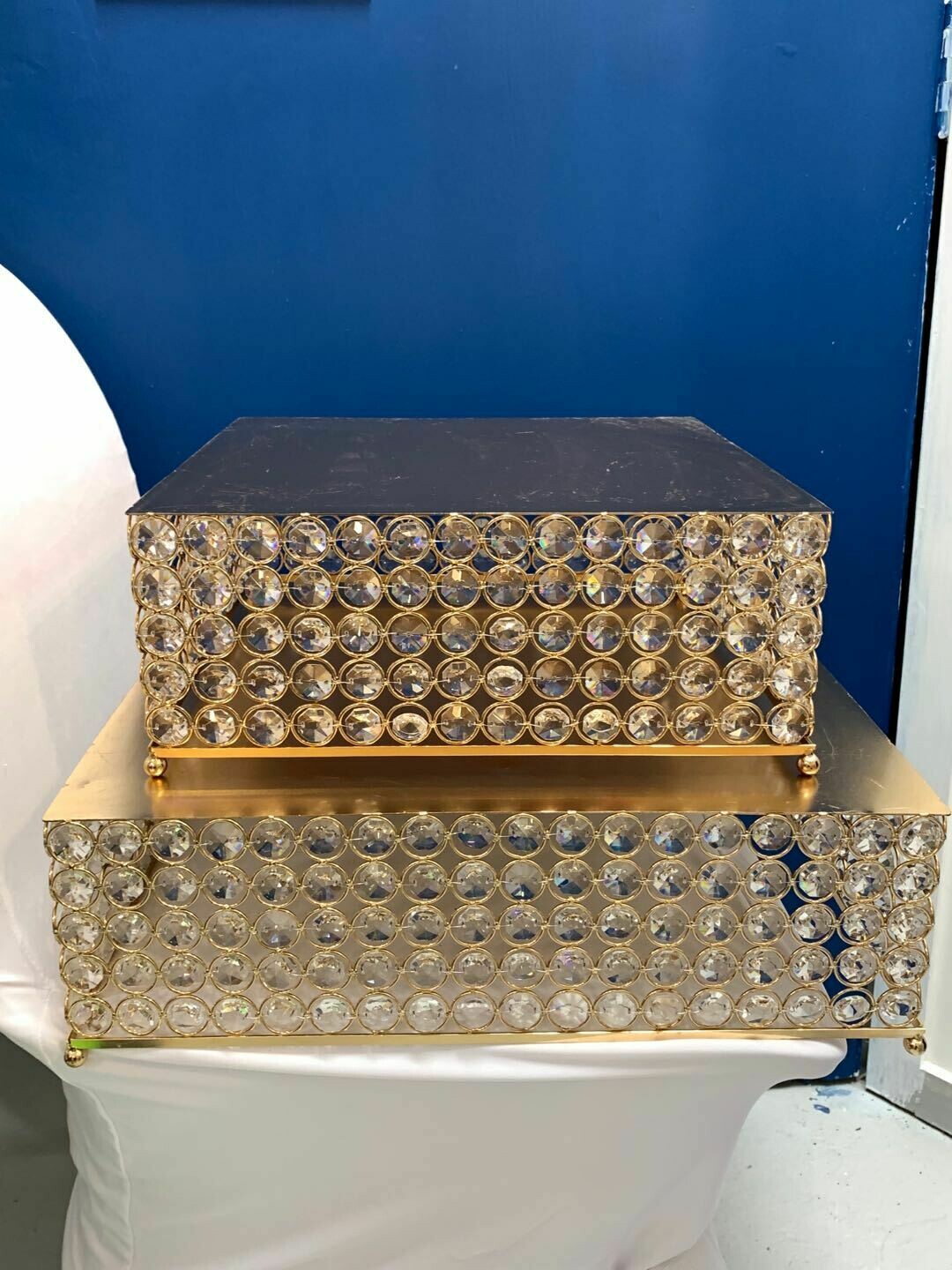 Square Cake Stand-01