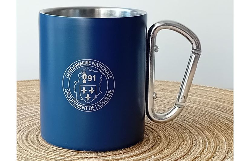Tasse mousqueton en acier inoxydable