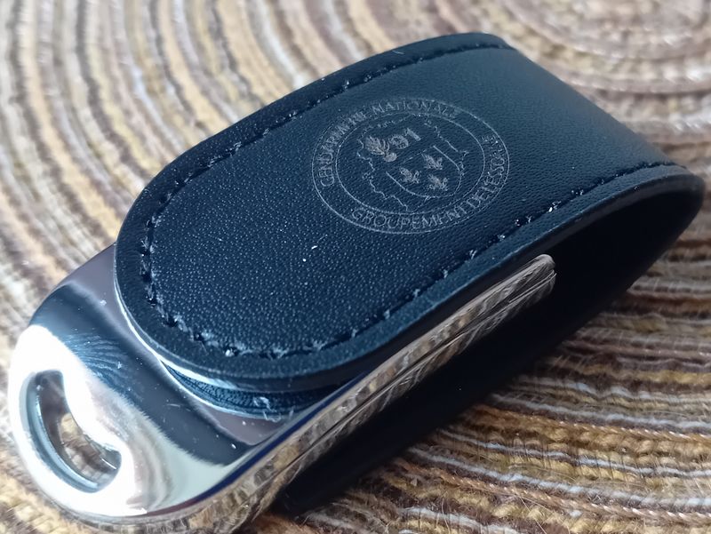 Clé USB Design Cuir 16Go 3.0