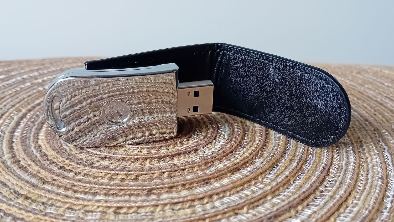 Clé USB Design Cuir 16Go 3.0