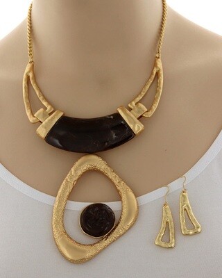 Unique Open Metal Necklace Set