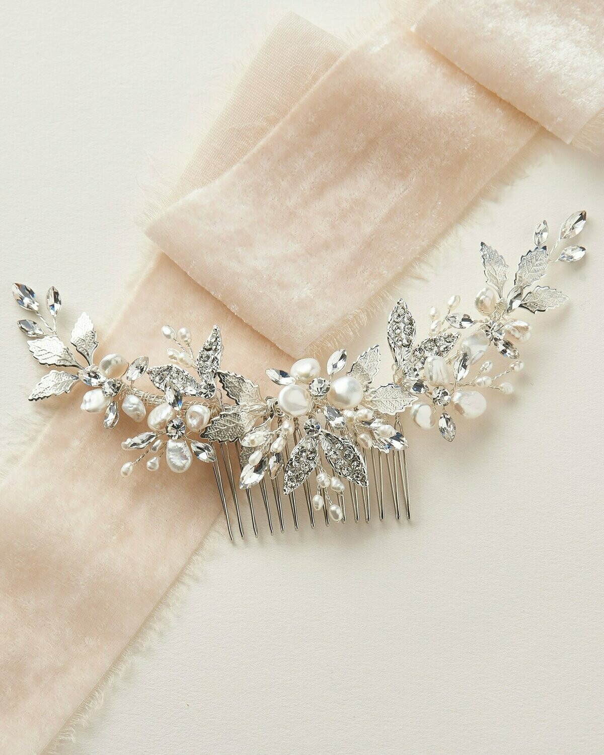 Freshwater Keshi Pearl Crystal Back Comb
