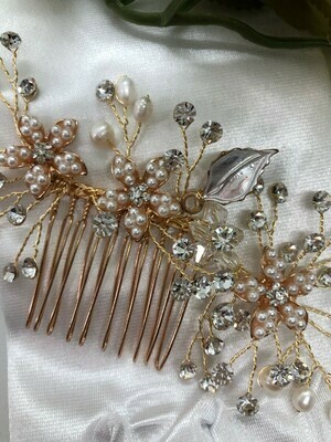 Delicate Gold/Rose Gold Crystal Pearl Spray Hair Comb