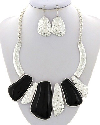 Hammered Acrylic Graduating Necklace &amp; Earring Set