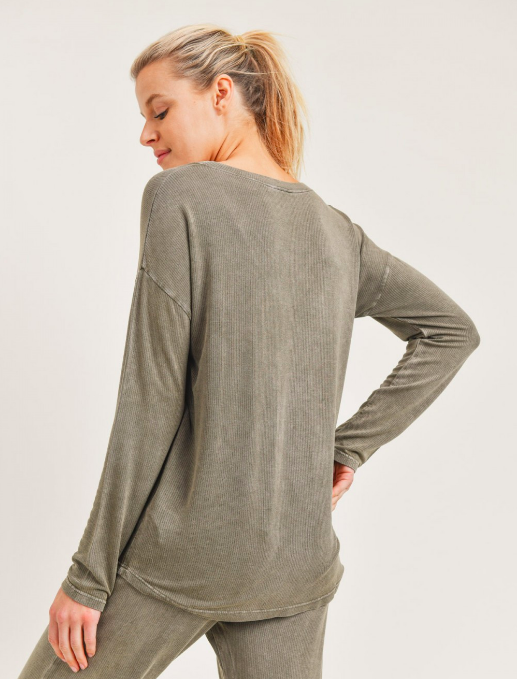 Mineral -Washed V-Neck Slouch Pullover