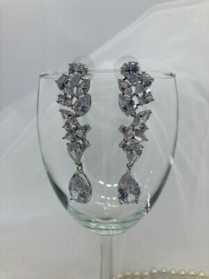 Spectacular Multi Shape Teardrop Bottom Earring