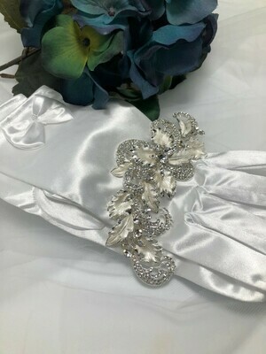 Brushed Leaf Crystal Swirl Large Hair Clip Brushed Leaf Crystal Swirl Large Hair Clip