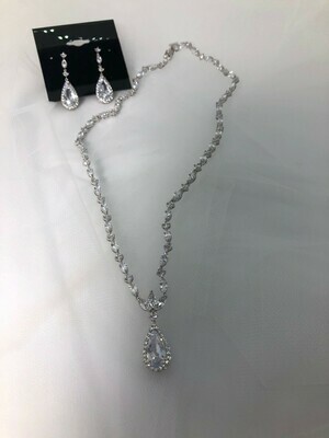 Marquise/Round Full Around Pear Drop Set