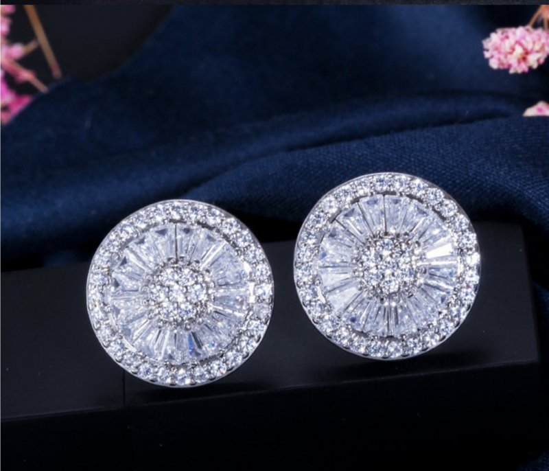 Spectacular Multiple Baguette Round Large Stud