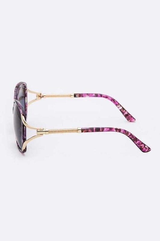 Colored Frame Fashion Sunglasses