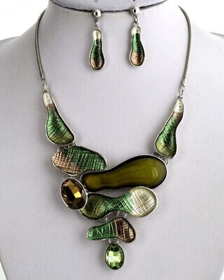 Metal/Acrylic Statement Necklace & Earring Set Metal/Acrylic Statement Necklace & Earring Set