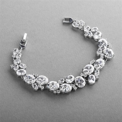 Exquisite CZ Statement Bracelet with Bold Oval Cut Zirconium