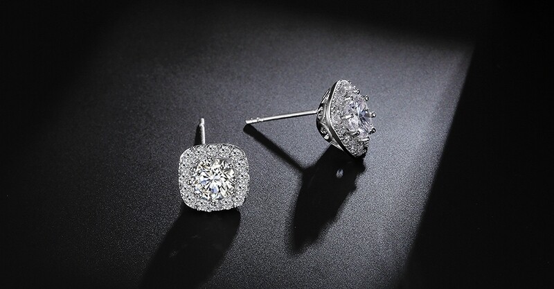 AAA Cubic Zirconia Vintage Halo Surround Stud Earring