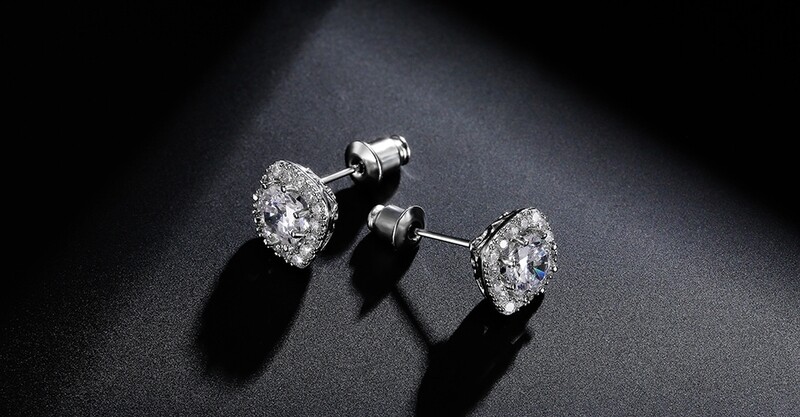 AAA Cubic Zirconia Vintage Halo Surround Stud Earring