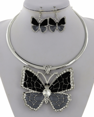 Butterfly Metal Pendant Statement Necklace &amp; Earring Set