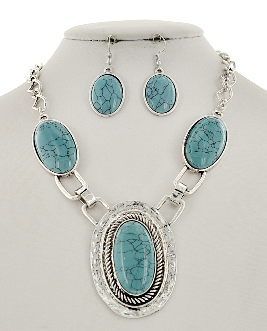 Silver/Aqua Turquoise Acrylic Necklace Set 