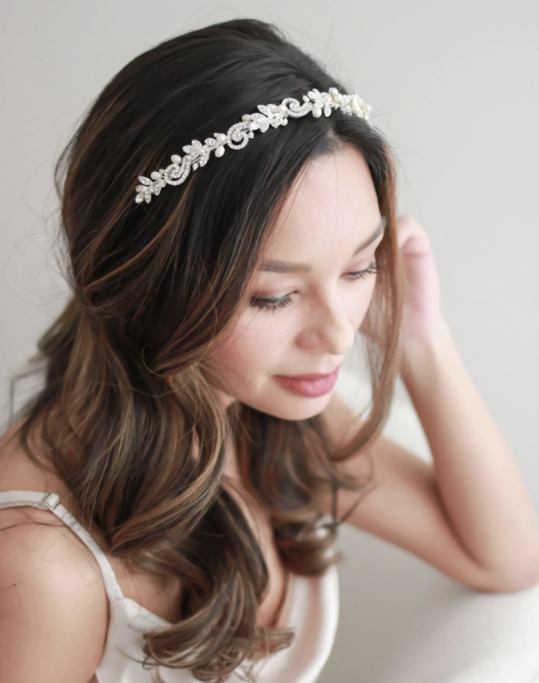 Freshwater Pearl/Crystal Elegant Leaf Swirl Headband