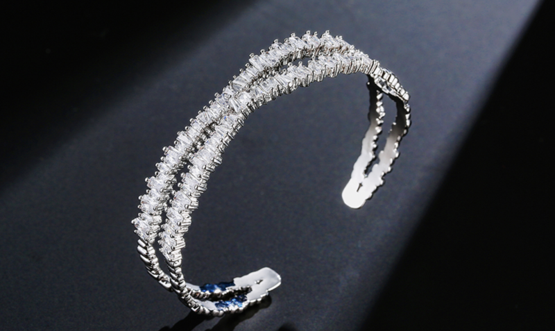AAA Cubic Zirconia Baguette Interlocking Bangle