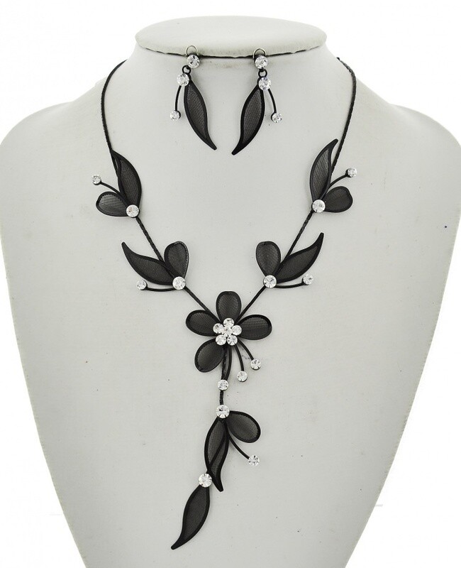 Black Flower Metal Rhinestone Necklace &amp; Earring Set