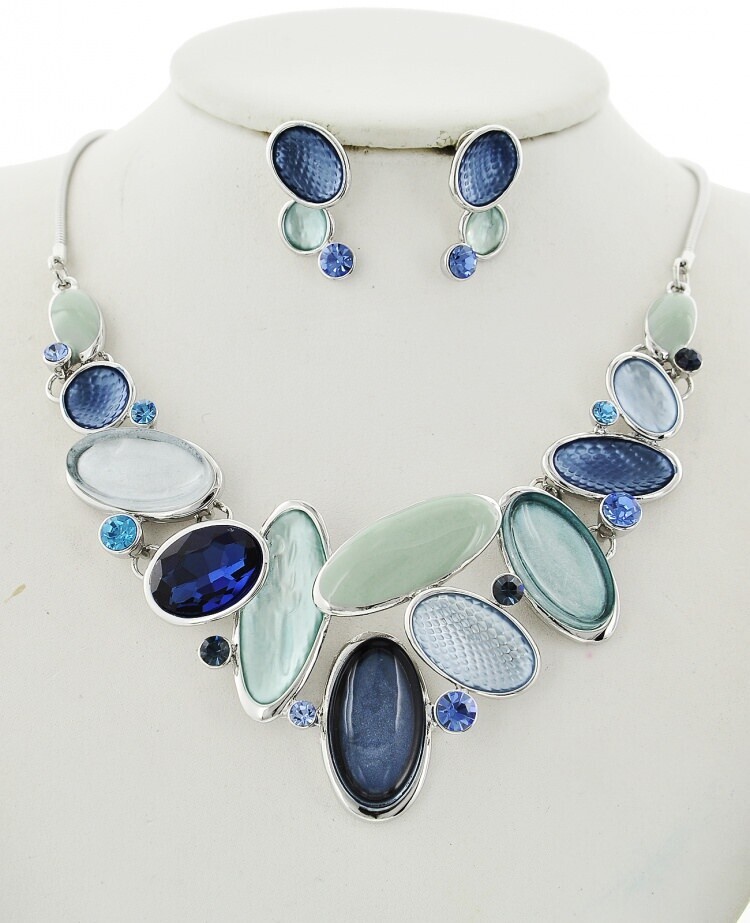 Shades Of Blue Acrylic Epoxy Metal Graduating Necklace & Earring Set