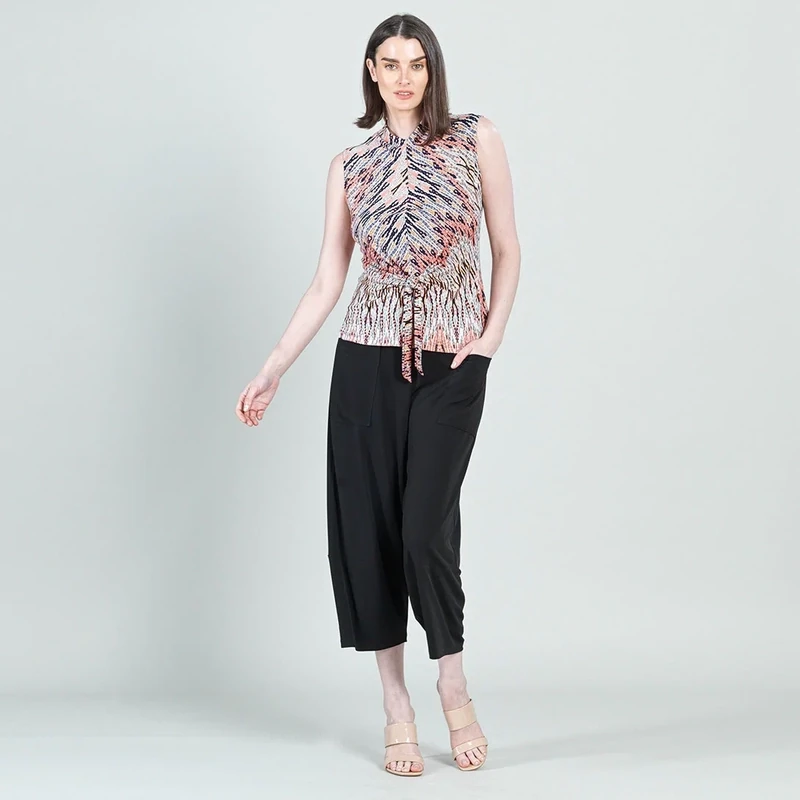 Black Front Slit Ankle Petal Pant