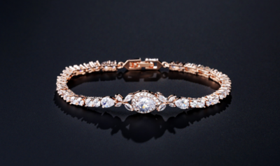 Round AAA CZ Bracelet/Halo Water Drop Center
