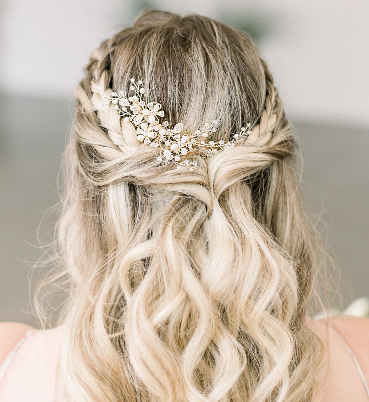 Freshwater Pearl/Crystal Floral Hair Comb