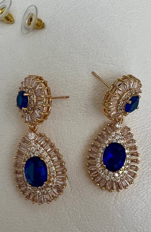 Exquisite Gold Plated Blue/Clear Baguette Surround Formal Earrrings