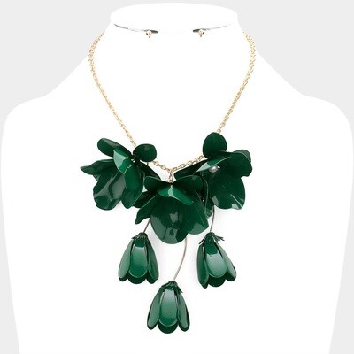Emerald Green Colored Metal Flower Necklace Set