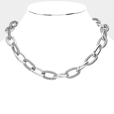 Designer Look Open Oval Metal Link Chain Necklace