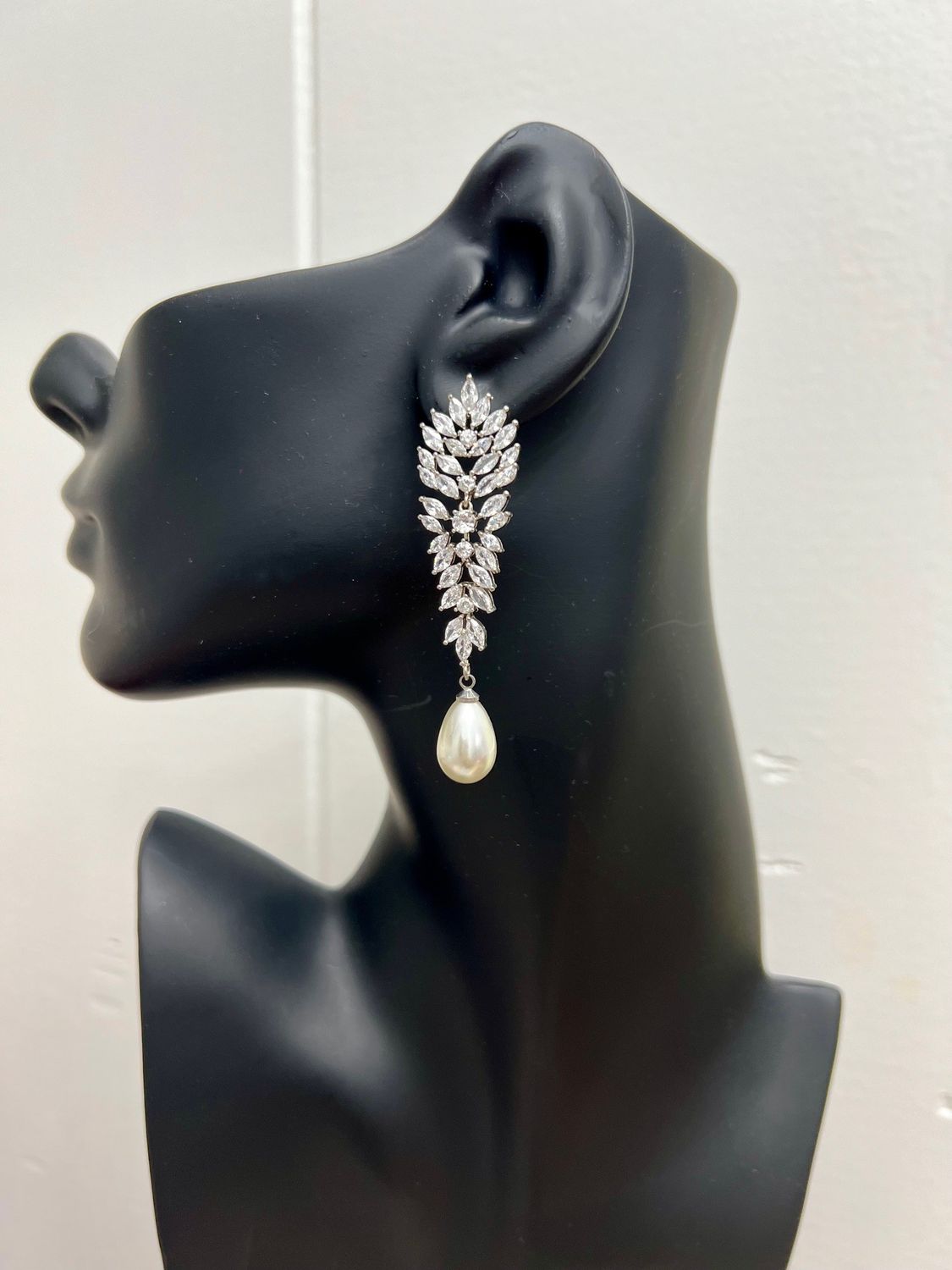 Marquise Burst Large Pearl Drop Statement Earring