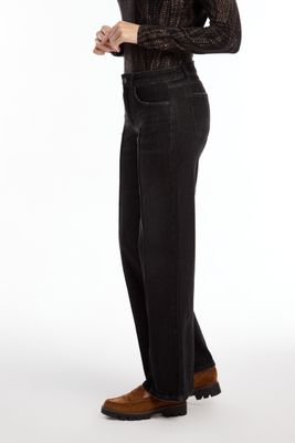 FDJ Oliva Pintuck Wide Leg Black Washed Denim Jean