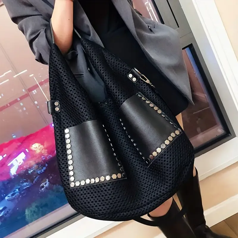 Black Large Capacity Shoulder Bag 