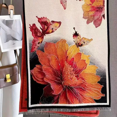 Cozy Double-Sided Floral Print Scarf