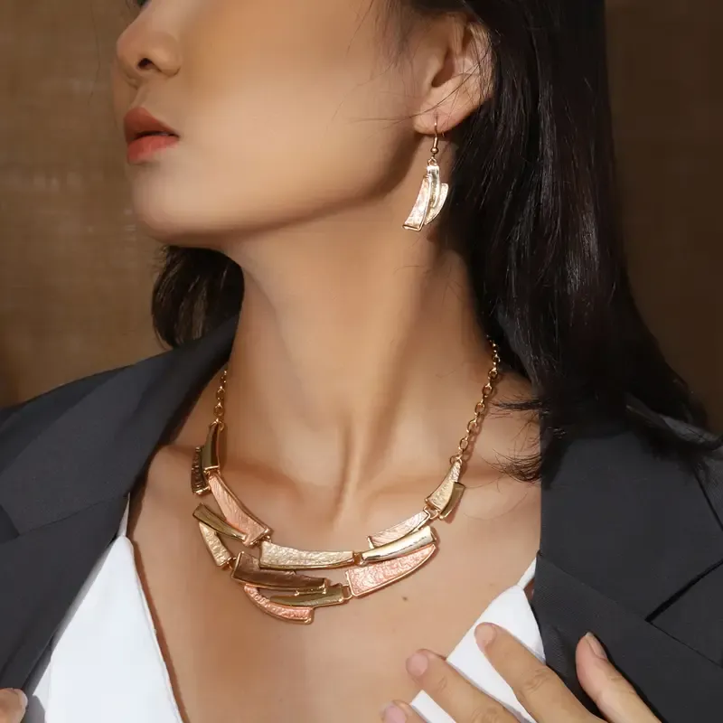 Gold/Bronze Geometric Link Earrings and Necklace Set