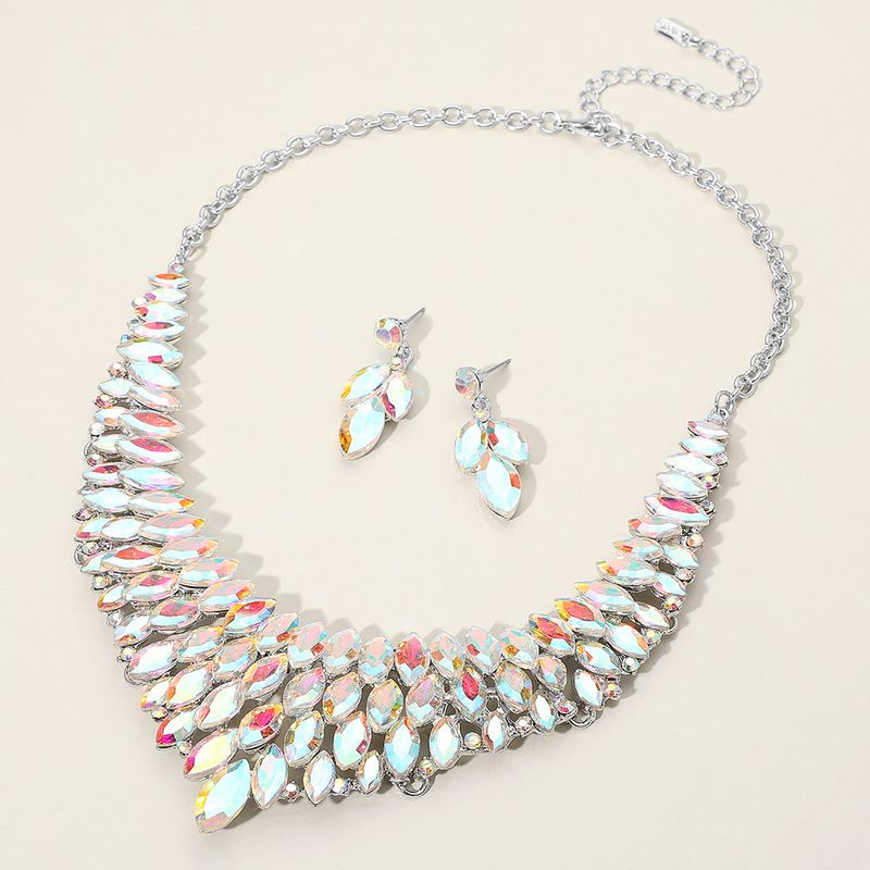 Marquise Stone Cluster Embellished Collar Set