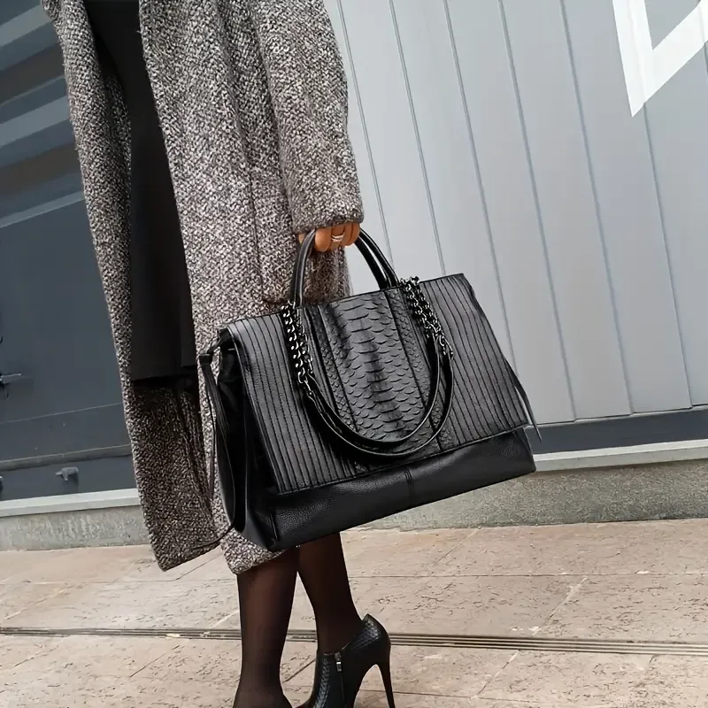 Gorgeous Black Large Multi Functional Handbag/Tote