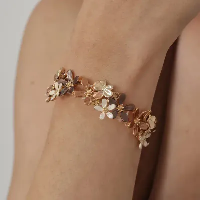 Warm Brown/Beige Tone Floral Stretch Bracelet