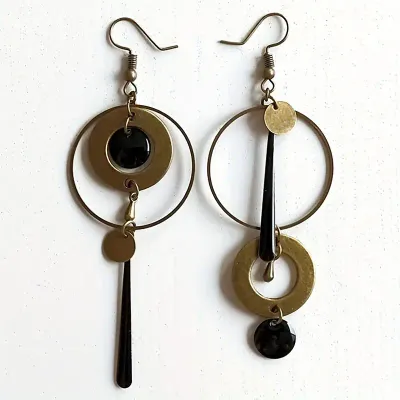 Chic Asymmetrical Dangle Earrings