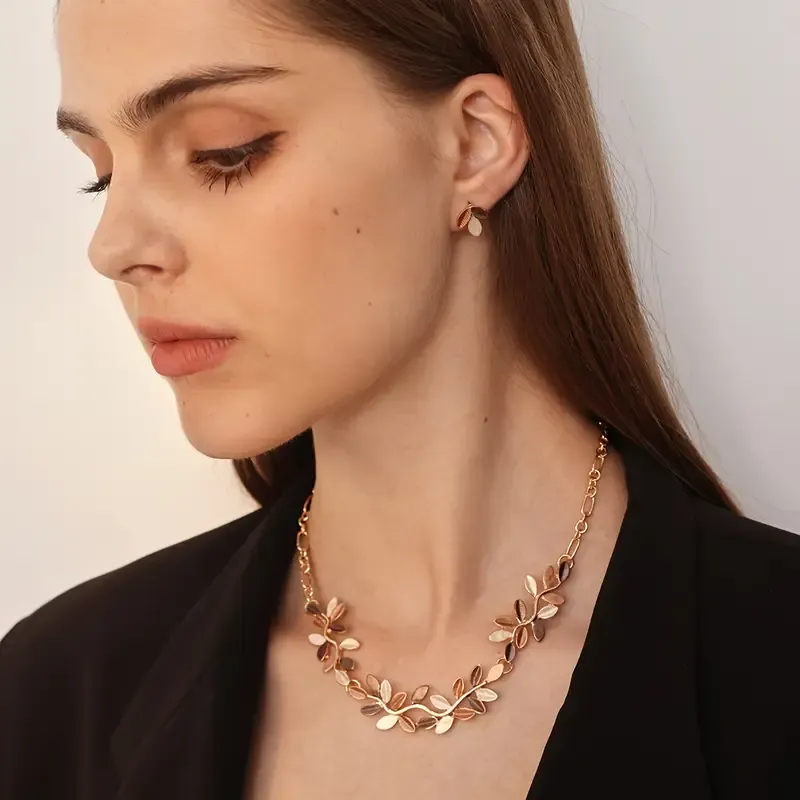 Warm Tone Leaf Design Necklace Set