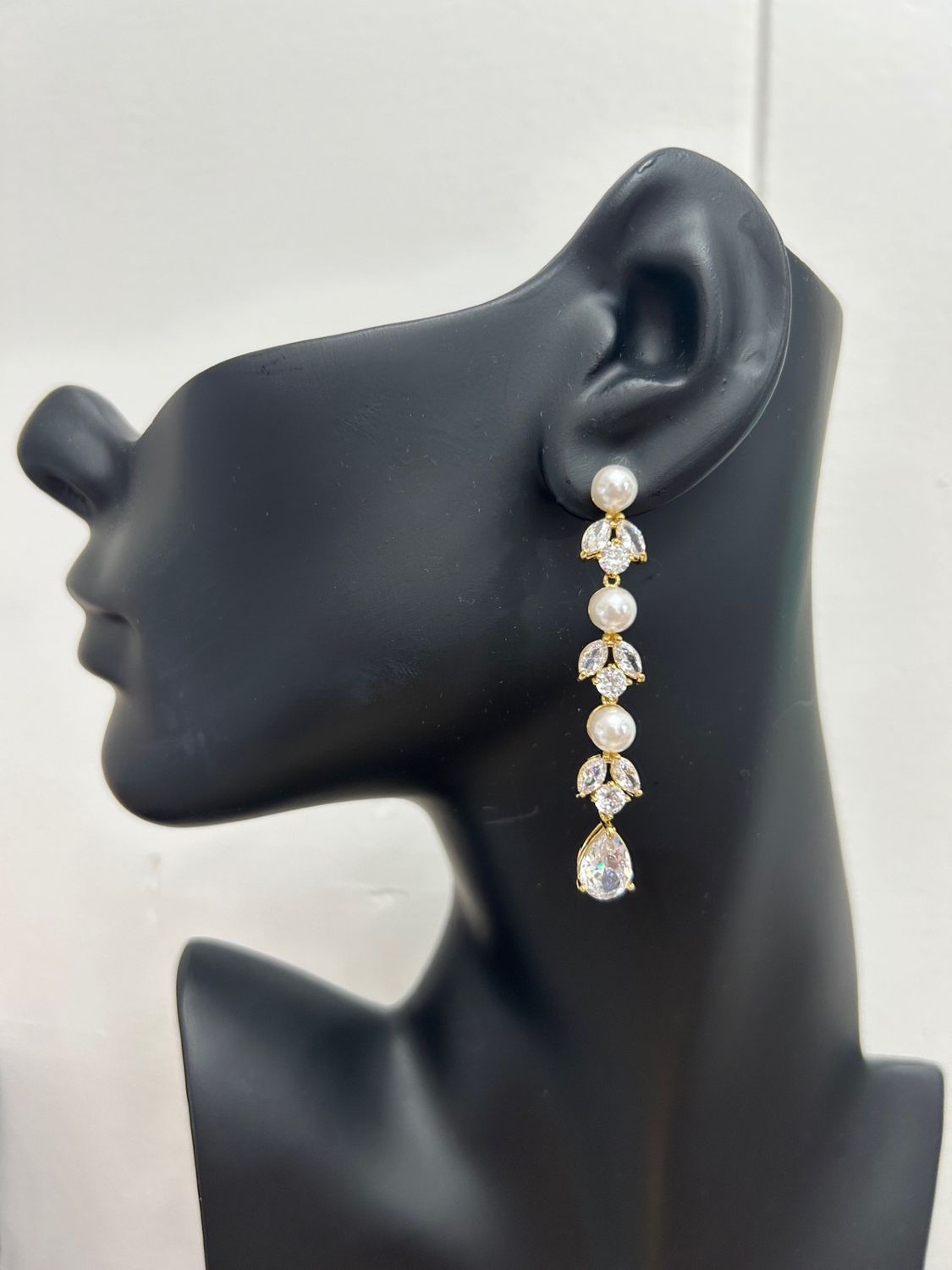 Pearl/Round/Marquise Long Earring