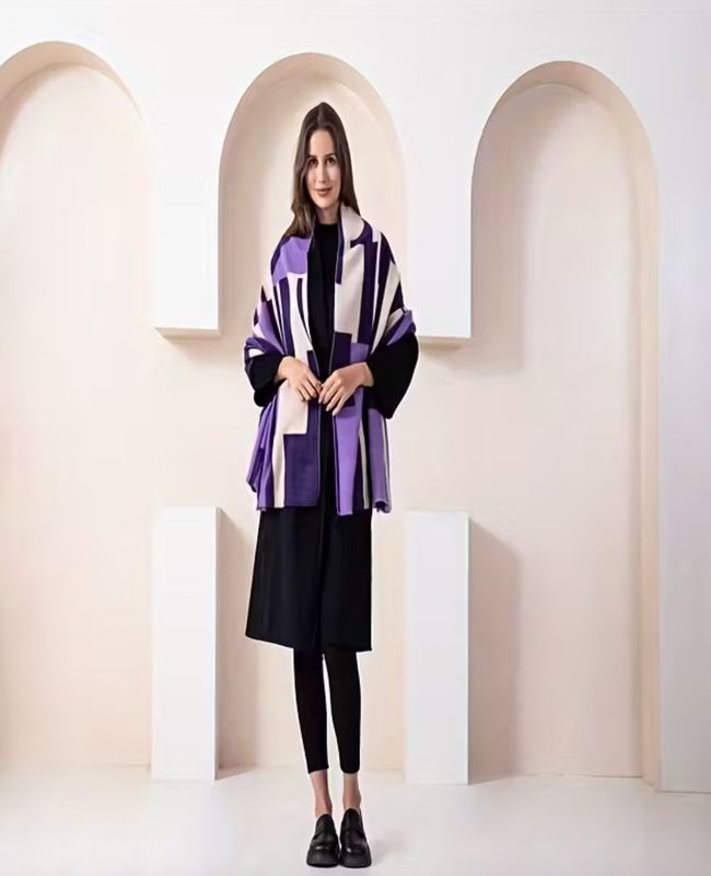 Purple Geometric Pattern Fleece Scarf