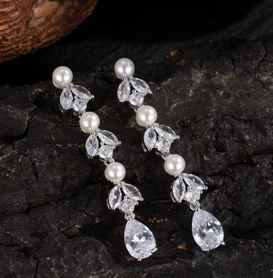 Alternating Pearl/Marquise/Round CZ Earring
