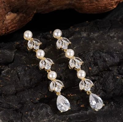 Alternating Pearl/Marquise/Round CZ Earring